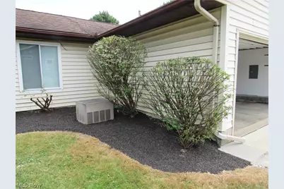 7155 Auburn Road, Concord Twp, OH 44077 - Photo 39