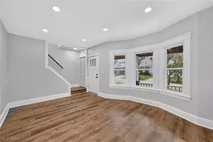 3063 W 103rd St, Loveland, OH 44111 - Photo 5