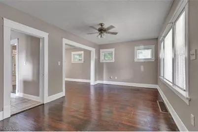 10421 Dale Avenue, Loveland, OH 44111 - Photo 3