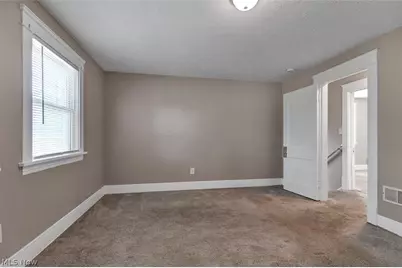 10421 Dale Avenue, Loveland, OH 44111 - Photo 13