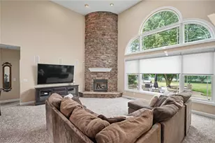 841 Chardoney Dr, Wadsworth, OH 44281 - Photo 7