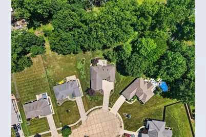 6575 Ruth Drive, Green Hills, OH 44131 - Photo 5