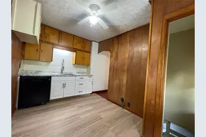 810 Highland Boulevard, Coshocton, OH 43812 - Photo 13