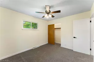 2435 Canfield Rd, Youngstown, OH 44511 - Photo 15