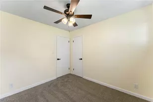 2435 Canfield Rd, Youngstown, OH 44511 - Photo 13