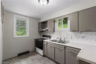 55138 Colerain Pike, Martins Ferry, OH 43935 - Photo 13