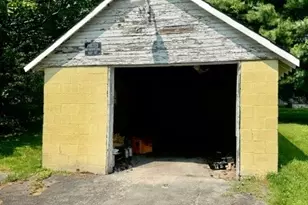 2750 Julian St, Youngstown, OH 44502 - Photo 3