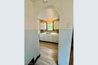 2750 Julian Street, Youngstown, OH 44502 - Photo 5