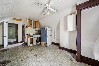 9602 Adams Avenue, Loveland, OH 44108 - Photo 9