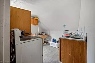 9700 Adams Ave, Loveland, OH 44108 - Photo 25