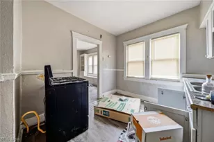 9700 Adams Ave, Loveland, OH 44108 - Photo 13