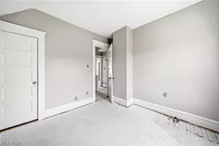 9512 Easton Ave, Loveland, OH 44104 - Photo 17