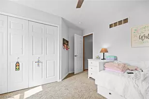 37189 Terrell Dr, North Ridgeville, OH 44039 - Photo 29