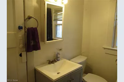 256 Sues Court, Akron, OH 44311 - Photo 17