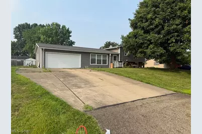 5364 Pisces Street SW, Canton, OH 44706 - Photo 1