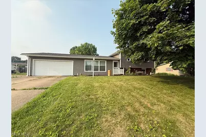 5364 Pisces Street SW, Canton, OH 44706 - Photo 5