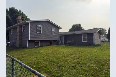 5364 Pisces Street SW, Canton, OH 44706 - Photo 9