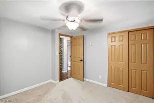 8870 N Spring Valley Park Dr, Chagrin Falls, OH 44023 - Photo 19