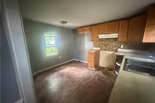 509 Lucy St, Akron, OH 44306 - Photo 9