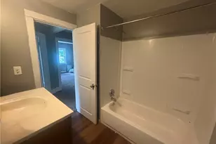 509 Lucy St, Akron, OH 44306 - Photo 11