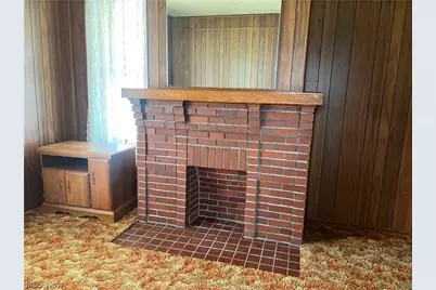 306 N 2nd Street, Bethesda, OH 43718 - Photo 9