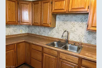 306 N 2nd Street, Bethesda, OH 43718 - Photo 3