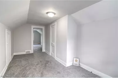 557 Wesleyan Avenue, Barberton, OH 44203 - Photo 13