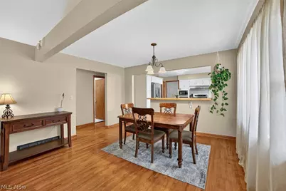 673 Knollwood Drive, Green, OH 44685 - Photo 9