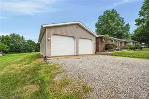 3140 Rusty Ave SW, Canton, OH 44706 - Photo 5