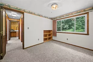 644 Irving Park Blvd, Sheffield Lake, OH 44054 - Photo 13