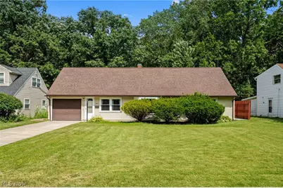 644 Irving Park Boulevard, Sheffield Lake, OH 44054 - Photo 1