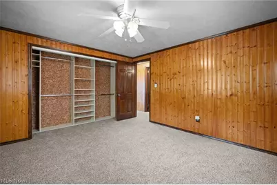 644 Irving Park Boulevard, Sheffield Lake, OH 44054 - Photo 15