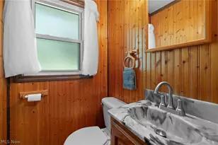 644 Irving Park Blvd, Sheffield Lake, OH 44054 - Photo 11