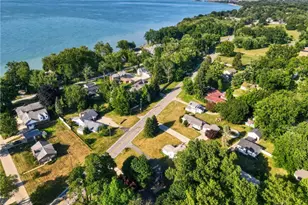 3912 Lake Rd W, Saybrook, OH 44004 - Photo 5