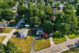 3912 Lake Rd W, Saybrook, OH 44004 - Photo 3