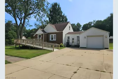 192 Davenport Avenue, Akron, OH 44312 - Photo 1