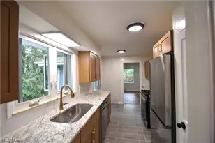 5347 Old Oxford Ln, Youngstown, OH 44512 - Photo 15