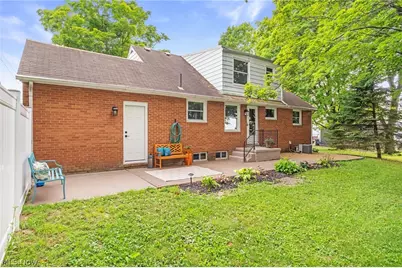 249 Liberty Street E, East Canton, OH 44730 - Photo 25
