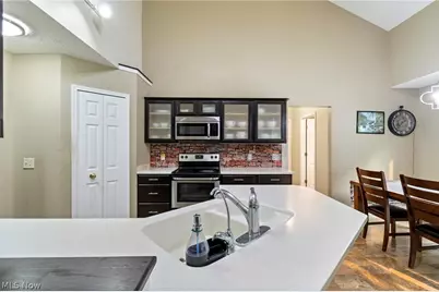 2693 Superior Drive, Uniontown, OH 44685 - Photo 9