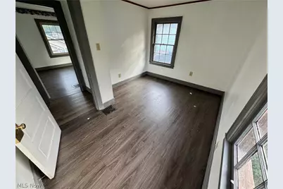 814 Grandview Avenue, Coshocton, OH 43812 - Photo 13