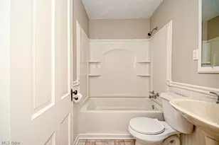 2817 Fletcher Ave NE, Canton, OH 44705 - Photo 25