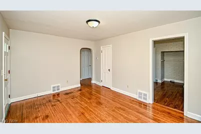2817 Fletcher Avenue NE, Canton, OH 44705 - Photo 9