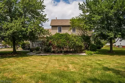 7540 Cheverton Circle NW, Massillon, OH 44646 - Photo 29