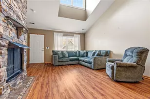 2601 Barnstone Ave SW, Canton, OH 44706 - Photo 5