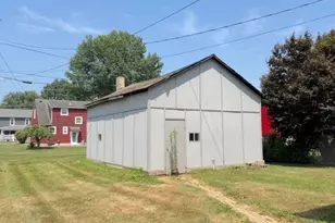 450 Barnett Ave, Newcomerstown, OH 43832 - Photo 3