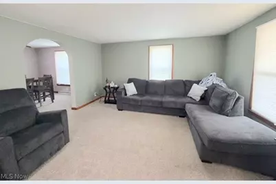 450 Barnett Avenue, Newcomerstown, OH 43832 - Photo 5