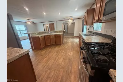 40 Tuckmere Drive, Painesville, OH 44077 - Photo 5