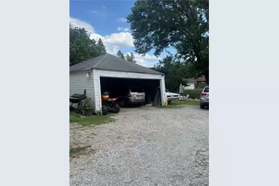 2424 Triplett Boulevard, Akron, OH 44312 - Photo 3