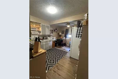 2424 Triplett Boulevard, Akron, OH 44312 - Photo 5