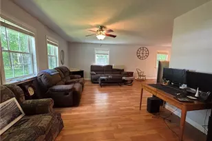 189 Ashtabula Point, Roaming Shores, OH 44084 - Photo 11